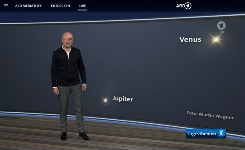ARD Wetterbericht in den Tagesthemen mit Karsten Schwanke am Do, 2.3.2023 gegen 22:50, Jupiter-Venus-Konjunktion im Teleskop vom 2.3.2023