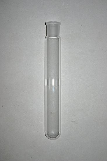 Dickwandiges Reaktionsgef�� aus Quarzglas - schmilzt bei h�heren Temperaturen und ist UV-durchl�ssig!