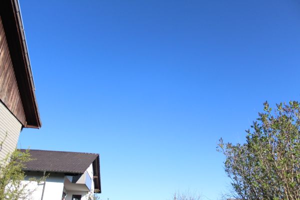 Ein sauberer Himmel ist mittlerweile nur noch selten zu beobachten.