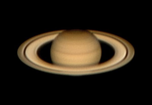 Der Saturn ist der einzige Planet, der mit kleineren Teleskopen einen Ring zeigt